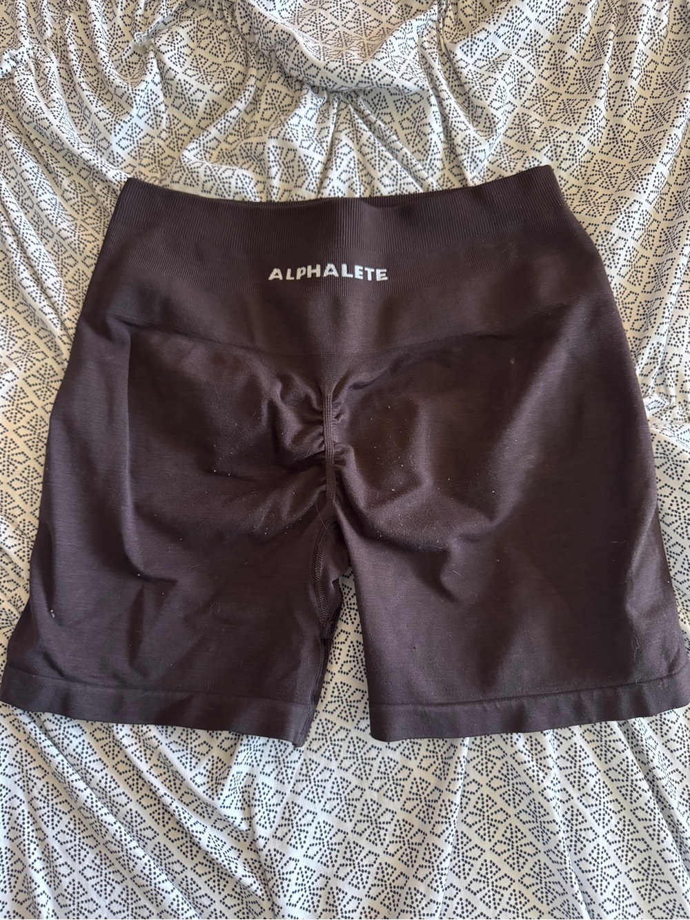 Alphalete amplify shorts